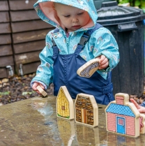 The Three Little Pigs Wooden Character Set